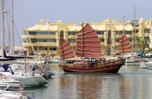 Magnificent Port-Beach 5* Luxury Residence Benalmadena Exterior photo